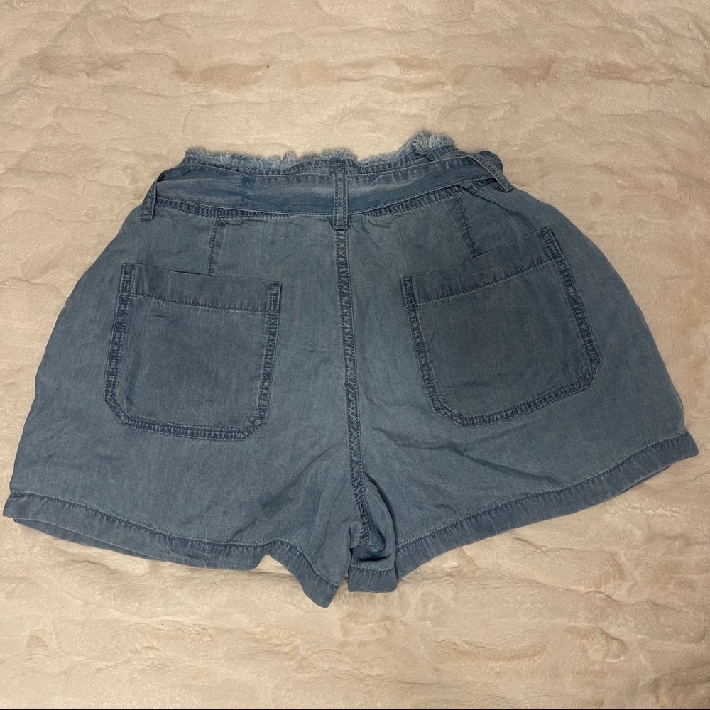 Tie-Front Shorts - Picture 3 of 3